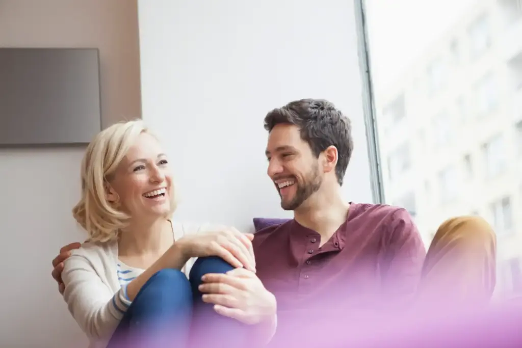 Happy couple relaxing at home 2024 09 17 17 51 51 utc 1536x1024